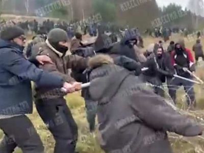 Столкнговение на границе. Фото: ren.tv Столкнговение на границе. Фото: ren.tv