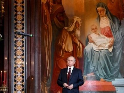 Владимир Путин на пасхальном богослужении в храме Христа Спасителя. Фото: kremlin.ru Владимир Путин на пасхальном богослужении в храме Христа Спасителя. Фото: kremlin.ru