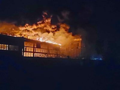 Обстрел ТЦ "Ривьера" в Одессе. Фото: t.me/worldprotest Обстрел ТЦ "Ривьера" в Одессе. Фото: t.me/worldprotest