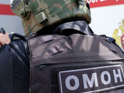 Боец ОМОНа. Фото: Николай Хижняк / РИА Новости Боец ОМОНа. Фото: Николай Хижняк / РИА Новости