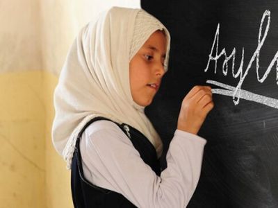 Девочка в хиджабе Фото: ВКонтакте Девочка в хиджабе Фото: ВКонтакте