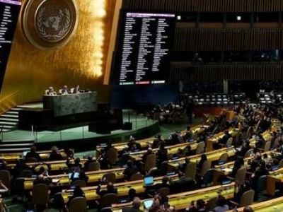 Голосование в Генассамблее ООН. Фото: dw.com Голосование в Генассамблее ООН. Фото: dw.com