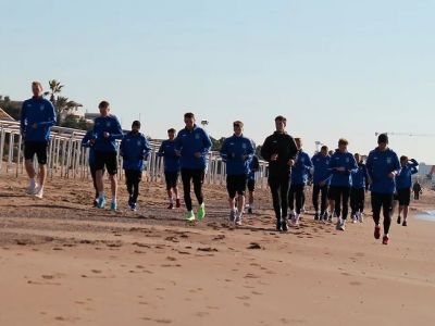 Тренировка ярославского "Шинника" на сборе в Турции. Фото: ФК "Шинник" Тренировка ярославского "Шинника" на сборе в Турции. Фото: ФК "Шинник"