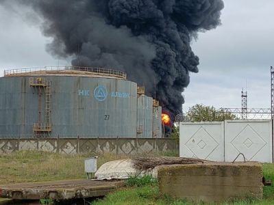 Нефтебаза. Фото: Карина Сапунова/ТАСС Нефтебаза. Фото: Карина Сапунова/ТАСС