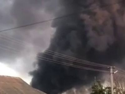 Предположительное падение вертолета Ми-8 под Прохоровкой (Белгородская обл.), 22.05.23. Скрин видео: t.me/astrapress Предположительное падение вертолета Ми-8 под Прохоровкой (Белгородская обл.), 22.05.23. Скрин видео: t.me/astrapress