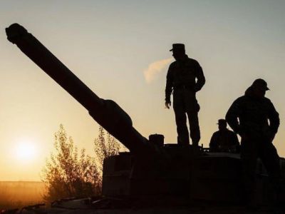 Солдаты ВСУ, вечер. Фото: t.me/uniannet Солдаты ВСУ, вечер. Фото: t.me/uniannet