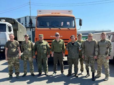 Самарские мобилизованные и губернатор. Фото из соцсетей, Лев Владимиров Самарские мобилизованные и губернатор. Фото из соцсетей, Лев Владимиров