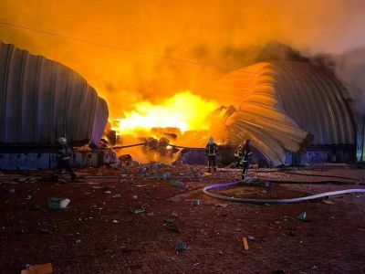 Пожар на терминале. Фото: Полиция Одесской области Пожар на терминале. Фото: Полиция Одесской области