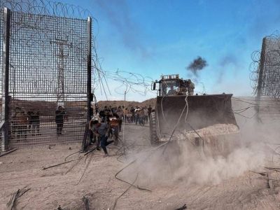 ХАМАСоцы вторгаются на территорию Израиля, 7.10.23. Фото: соцсети ХАМАСоцы вторгаются на территорию Израиля, 7.10.23. Фото: соцсети