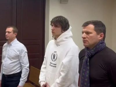 Vacio (Николай Васильев) (в центре). Фото: РИА Новости Vacio (Николай Васильев) (в центре). Фото: РИА Новости