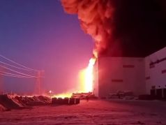 Пожар на складе. Фото: МЧС России