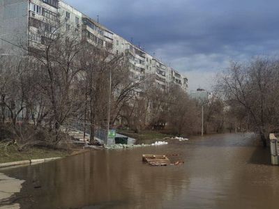Затопление города. Фото: orenburg.media Затопление города. Фото: orenburg.media