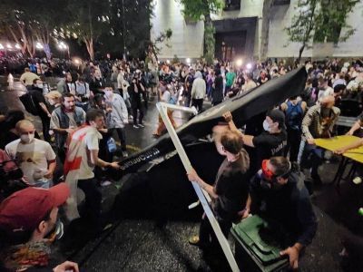 Протест в Тбилиси. Фото: РИА.Ru Протест в Тбилиси. Фото: РИА.Ru