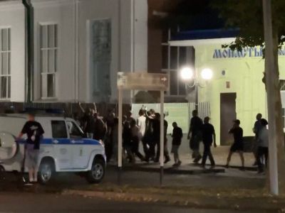 Шествие националистов в городе Кореновске Краснодарского края. Фото: соцсети Шествие националистов в городе Кореновске Краснодарского края. Фото: соцсети