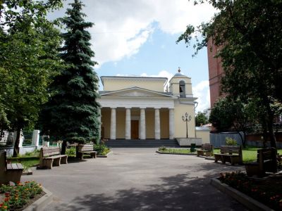 Храм Святого Людовика Французского в Москве. Фото: vtroia.livejournal.com Храм Святого Людовика Французского в Москве. Фото: vtroia.livejournal.com