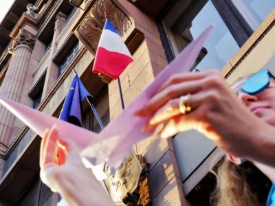 Акция в поддержку Павла Дурова и Телеграм в Санкт-Петербурге у консульства Франции, 25.08.24. Фото: соцсети Акция в поддержку Павла Дурова и Телеграм в Санкт-Петербурге у консульства Франции, 25.08.24. Фото: соцсети