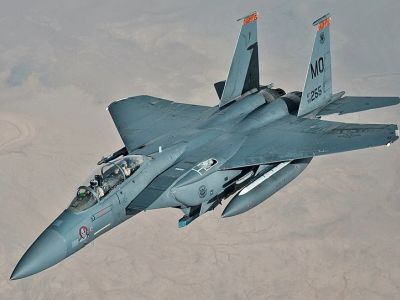 Истребитель-бомбардировщик Макдоннелл-Дуглас F-15E "Страйк Игл". Фото: en.wikipedia.org Истребитель-бомбардировщик Макдоннелл-Дуглас F-15E "Страйк Игл". Фото: en.wikipedia.org
