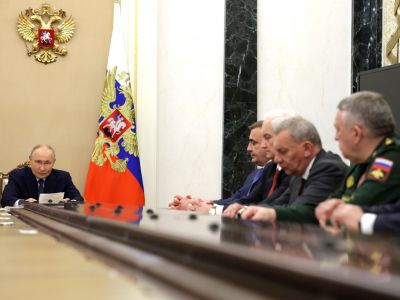 Владимир Путин на совещании с руководством Минобороны и ВПК, 22.11.24. Фото: kremlin.ru Владимир Путин на совещании с руководством Минобороны и ВПК, 22.11.24. Фото: kremlin.ru