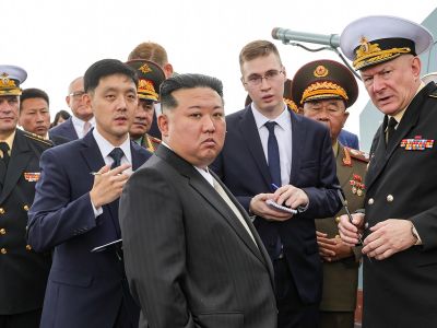 Визит Ким Чен Ына в Приморский край. Фото: Вадим Савицкий / Пресс-служба Минобороны России / ТАСС Визит Ким Чен Ына в Приморский край. Фото: Вадим Савицкий / Пресс-служба Минобороны России / ТАСС