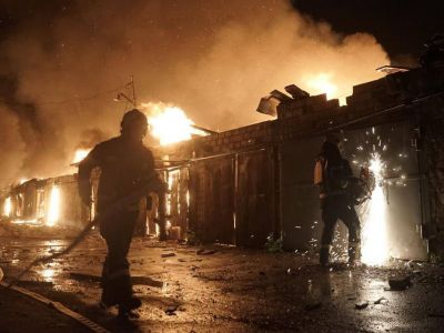 Последствия ударов по Киеву, 24.04.25. Фото: ДСНС по Киеву