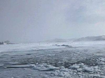 Байкал pимой. Фото: Shot