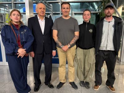 Михаил Звинчук, его жена Валерия и их коллеги